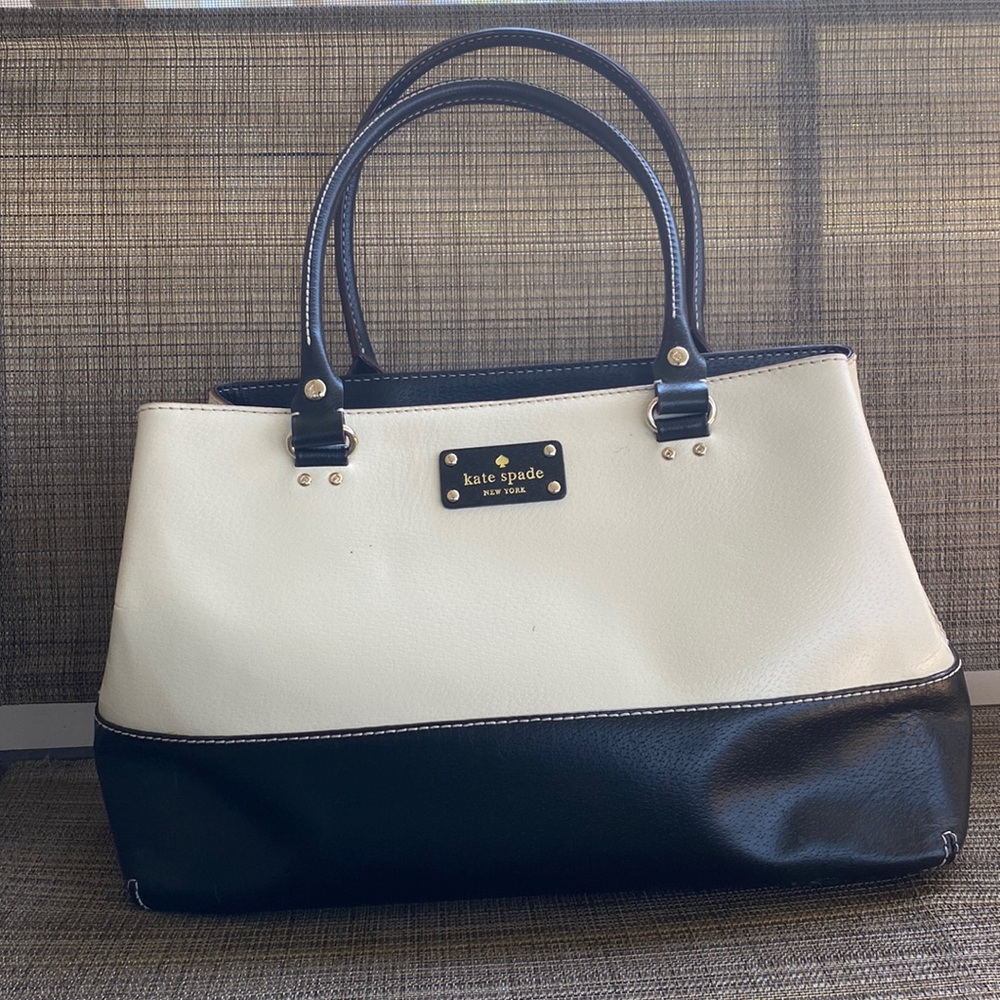 Kate Spade Wellesley Elena Pebbled Leather Bag